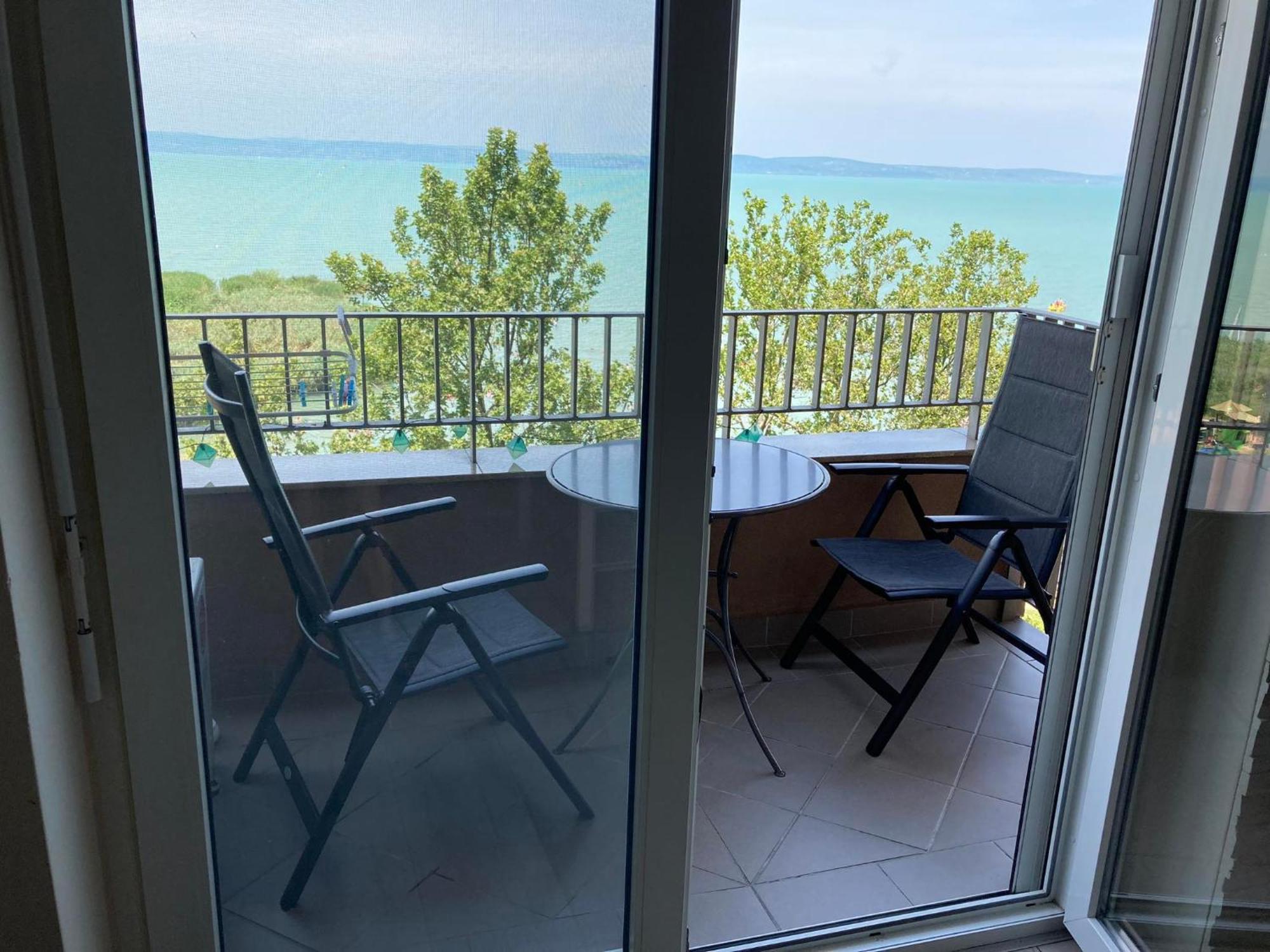 Panorama Gold Wellness Apartman Siofok Luaran gambar
